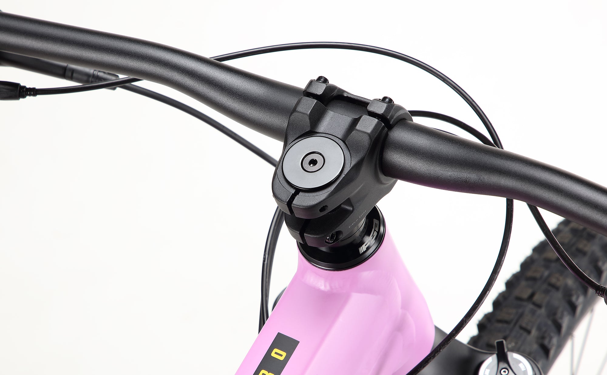 Trek marlin 5 discount black and pink