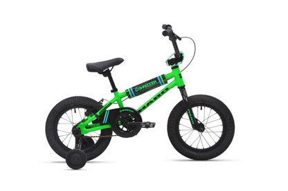 Shredder 14 green kids’ bike with training wheels, lightweight alloy frame, black seat/handlebars, side view on white.