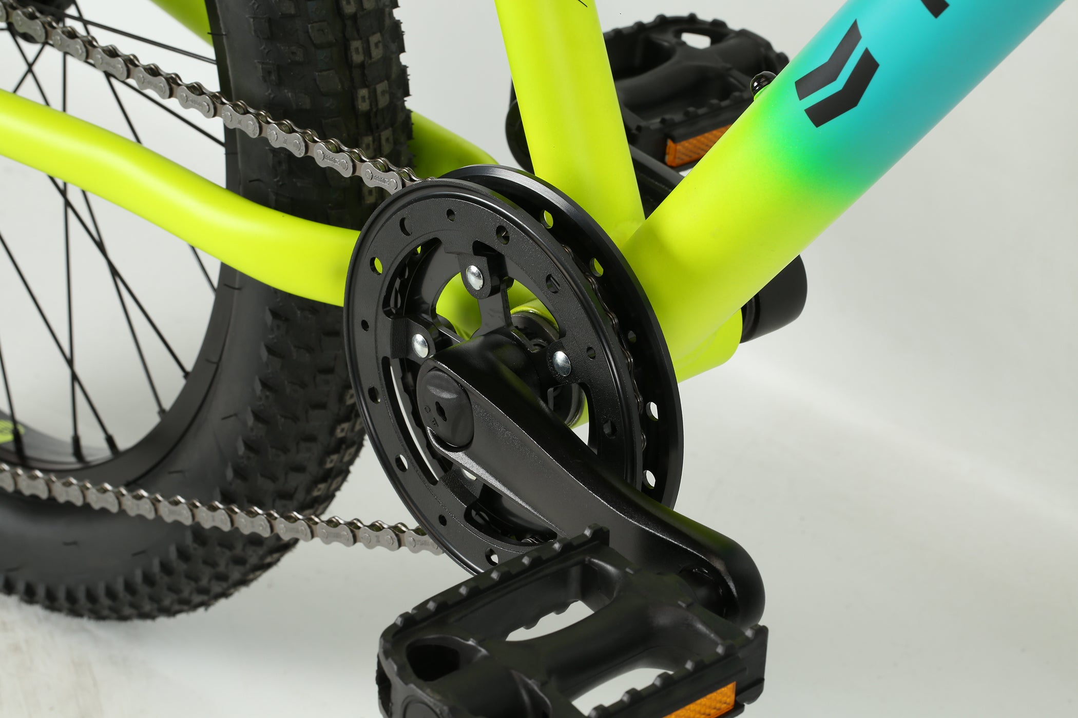 Yellow green best sale mountain bike